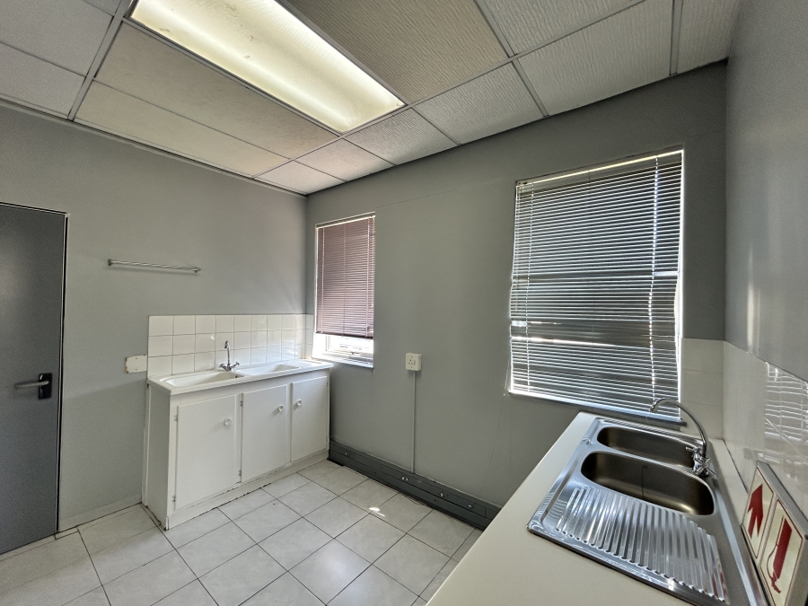 To Let commercial Property for Rent in Wynberg Upper Western Cape